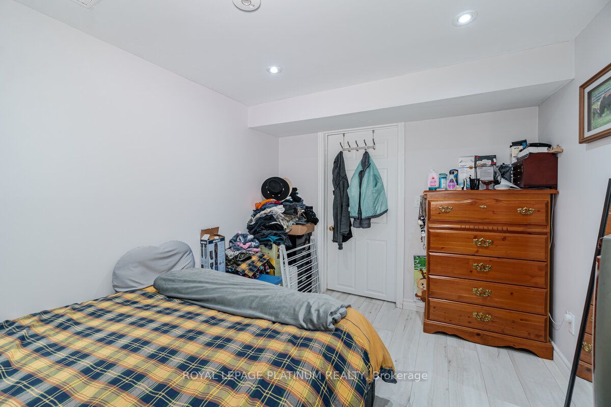 63 Faludon Dr