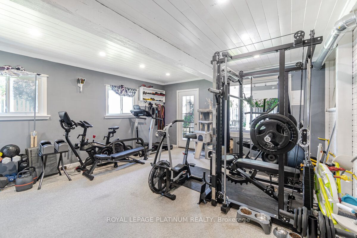63 Faludon Dr