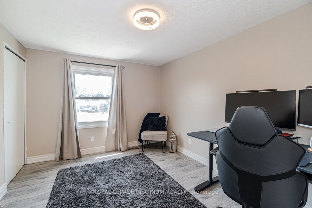 63 Faludon Dr