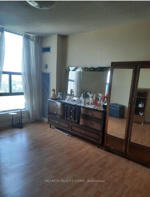 18 Knightsbridge Rd, #2509