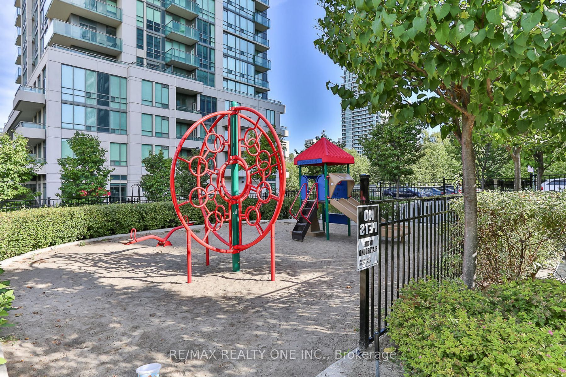 3525 Kariya Dr, #310