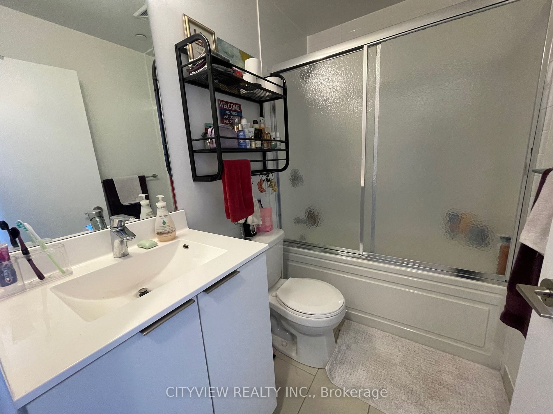30 Shorebreeze Dr, #427