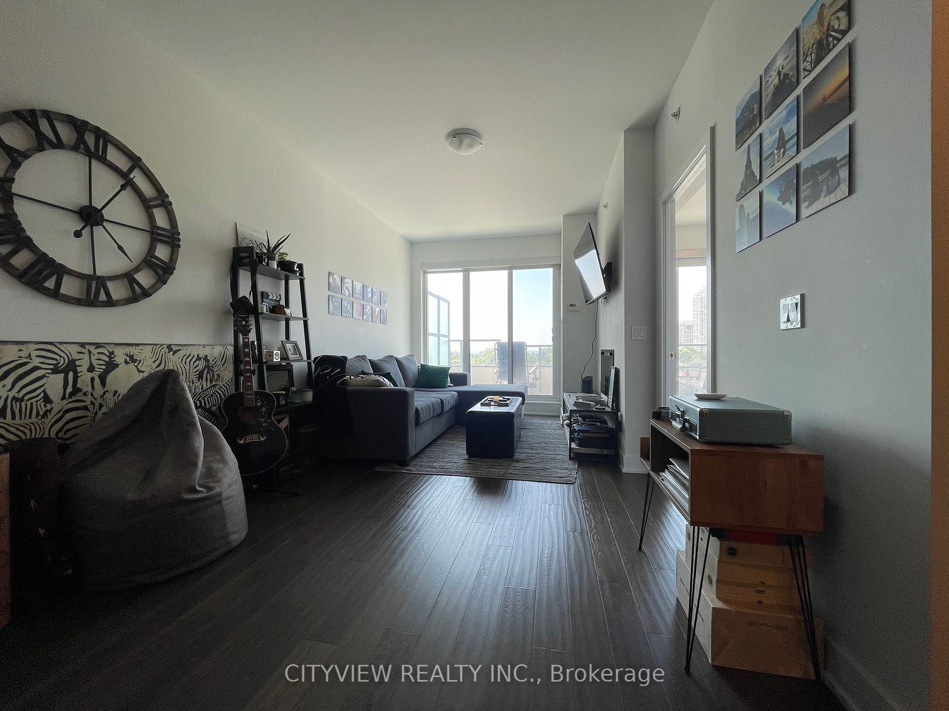 30 Shorebreeze Dr, #427
