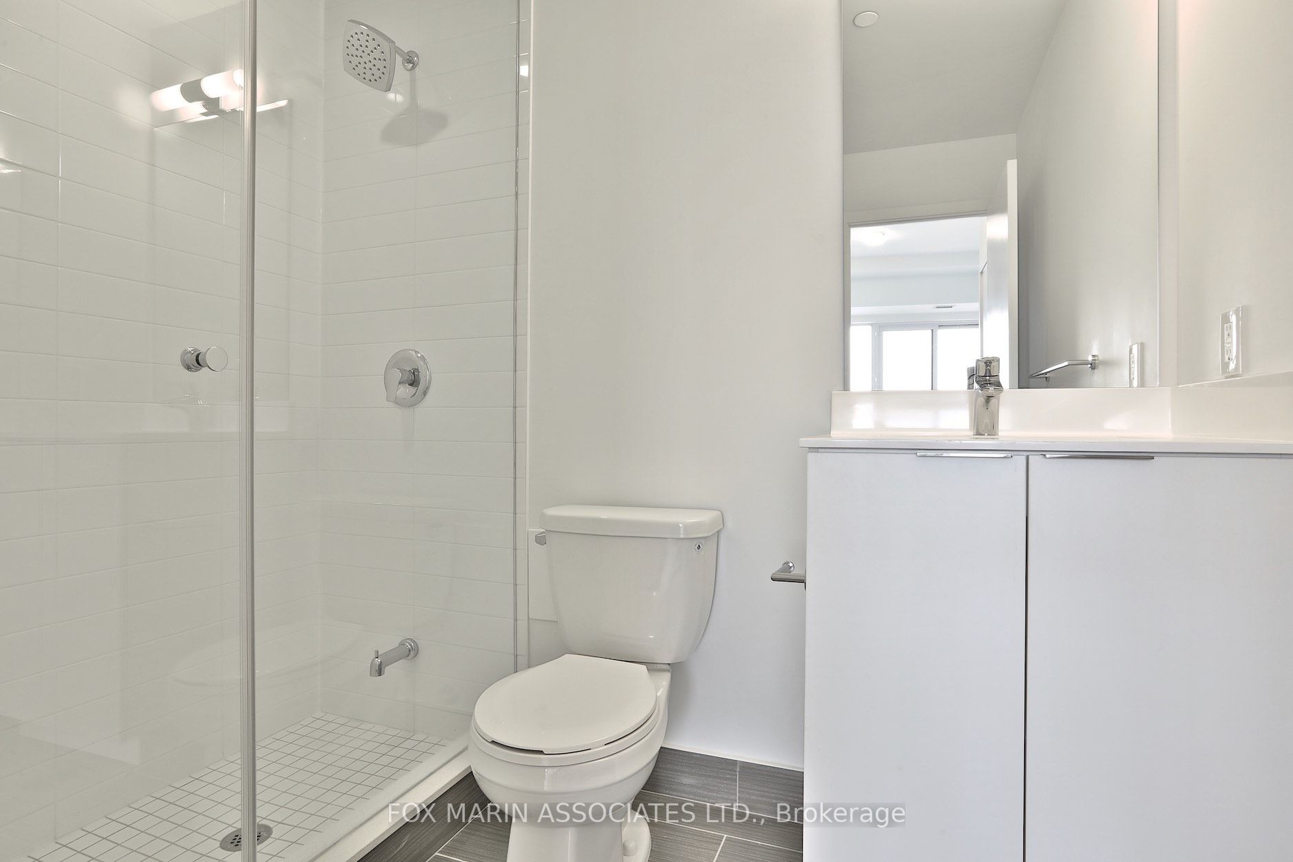 20 Shore Breeze Drive, #216