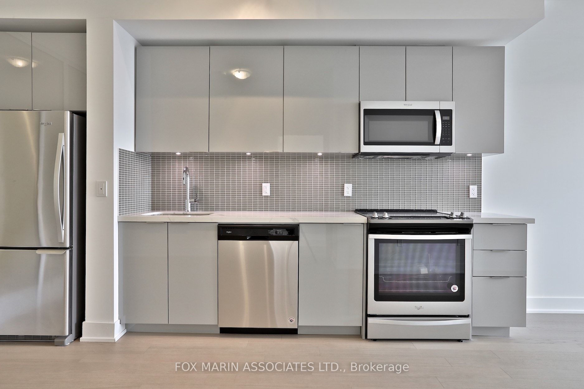20 Shore Breeze Drive, #216