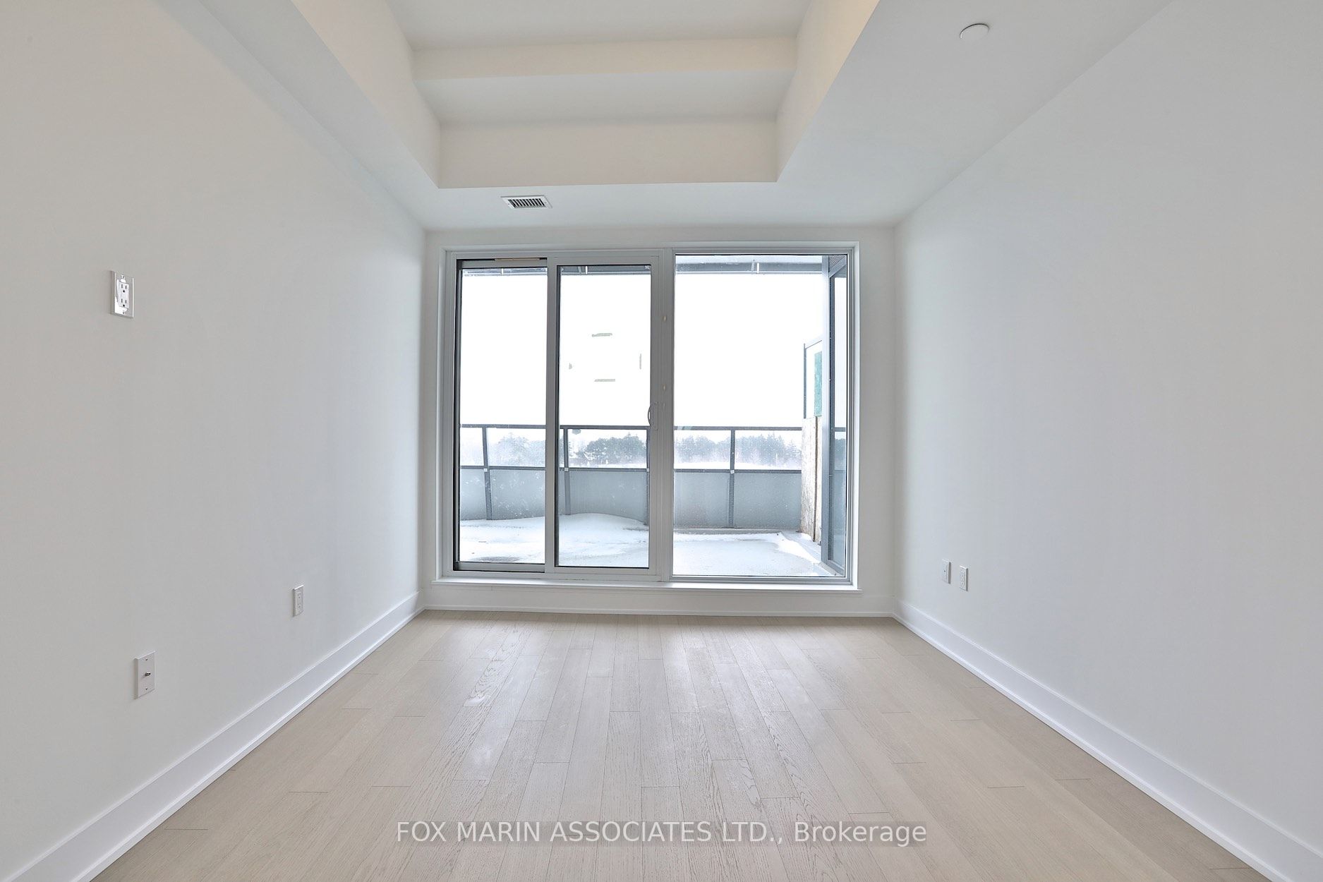 20 Shore Breeze Drive, #216