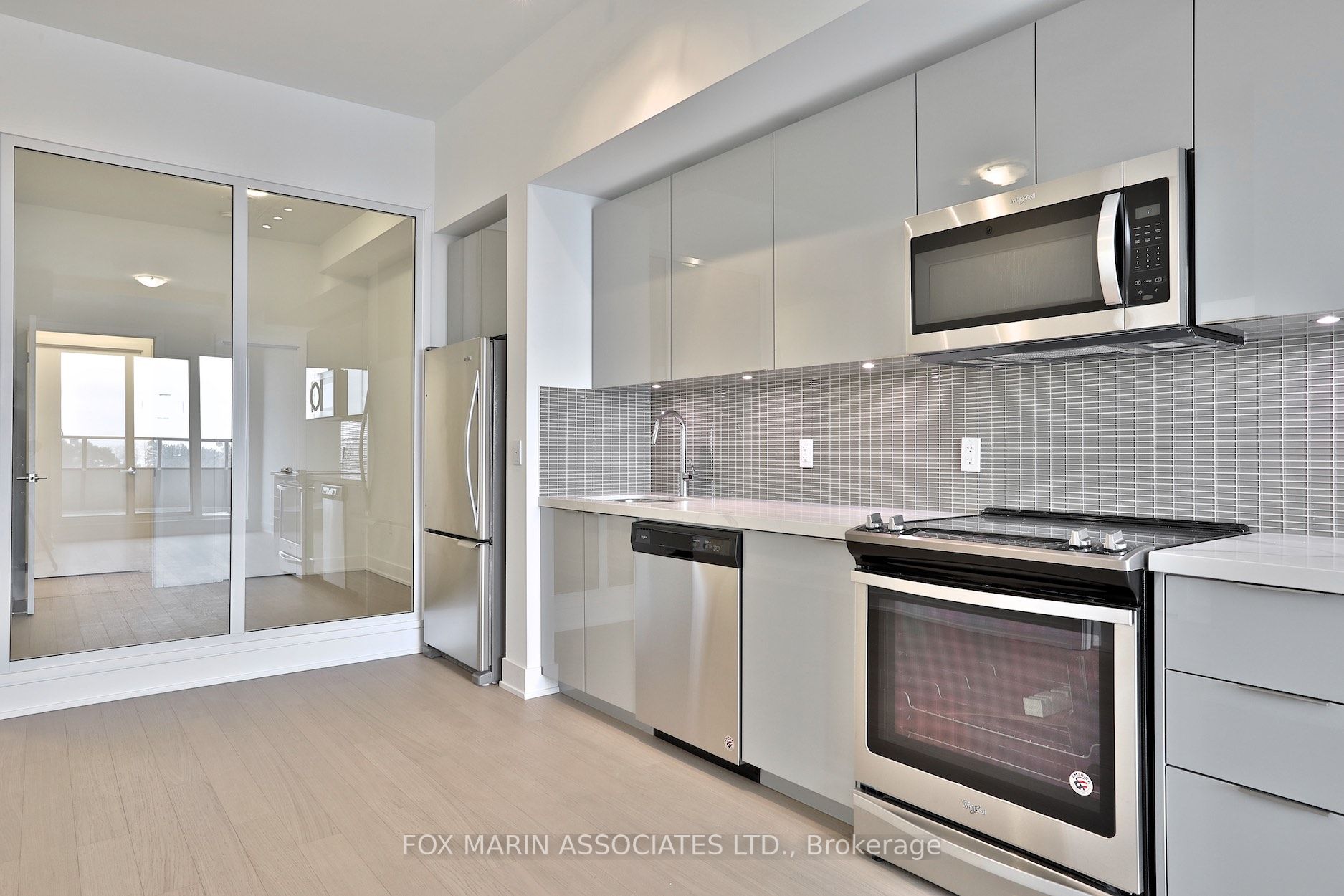 20 Shore Breeze Drive, #216
