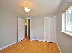 11 Pleaseley Rd