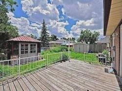 11 Pleaseley Rd