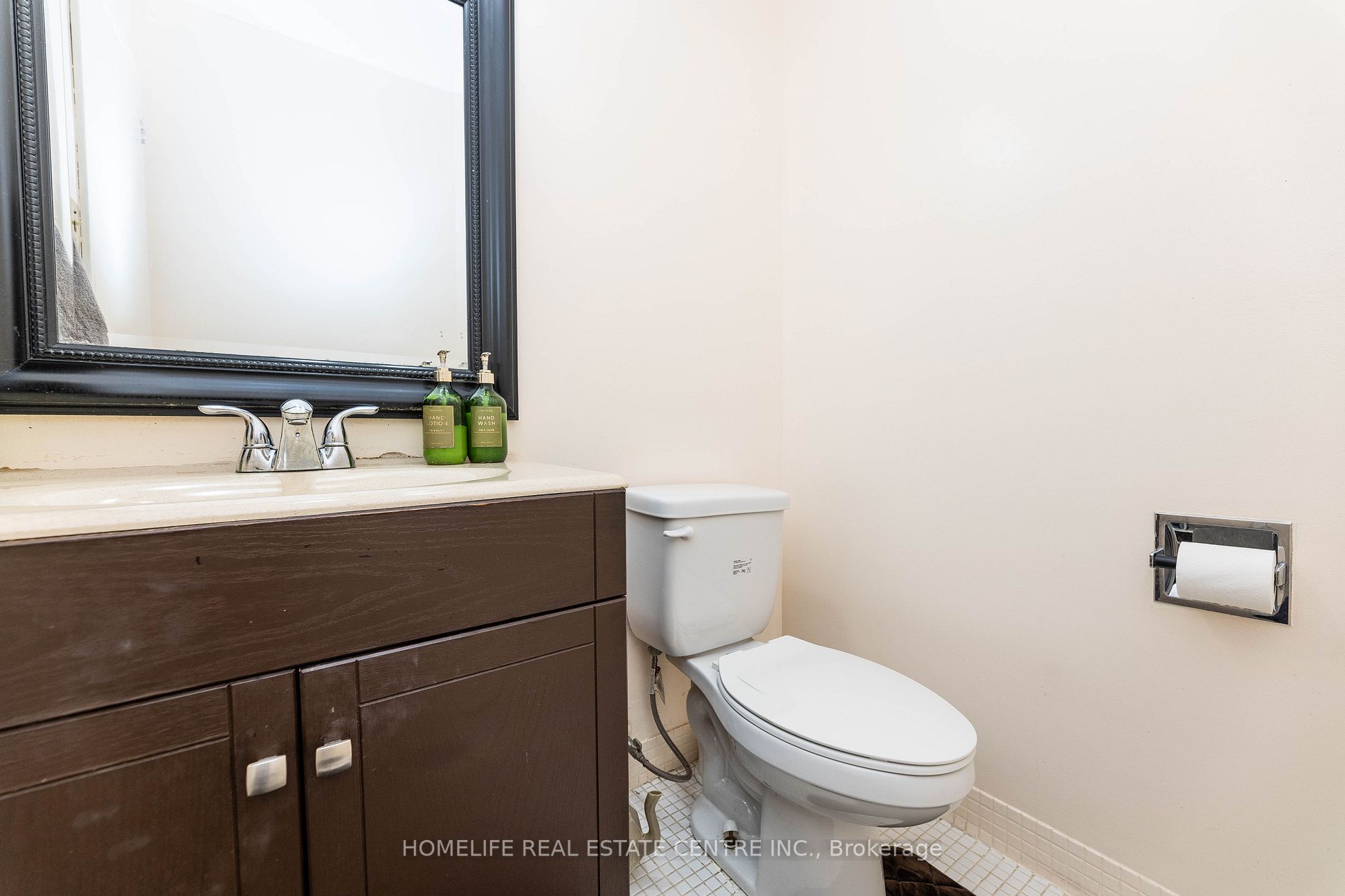 2095 Roche Crt, #275