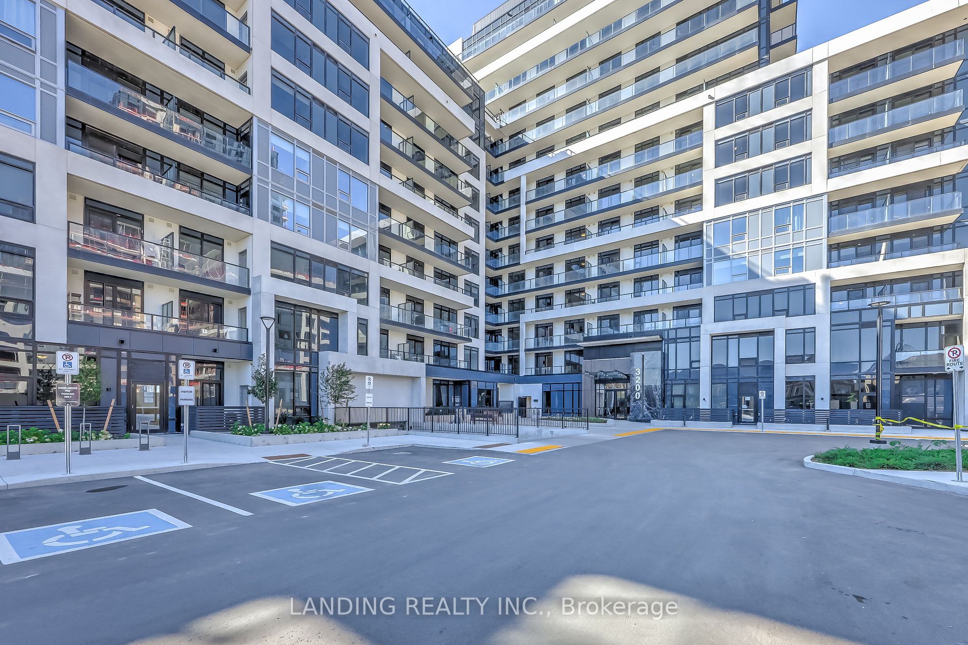 3200 William Coltson Ave, #108