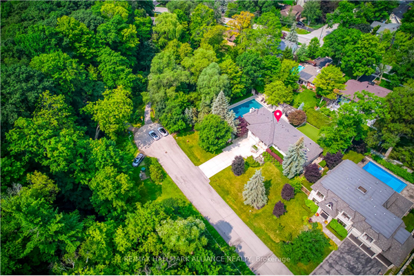 1379 Weaver Ave, Oakville
