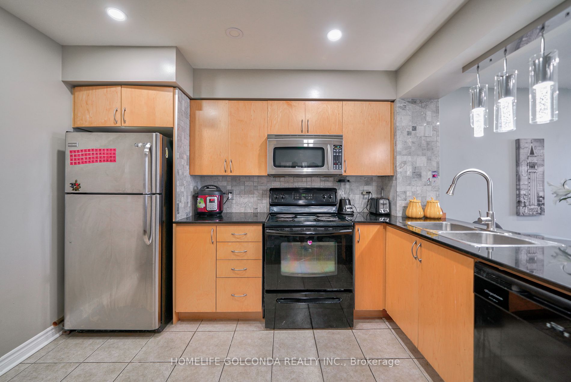 4090 Living Arts Dr, #708