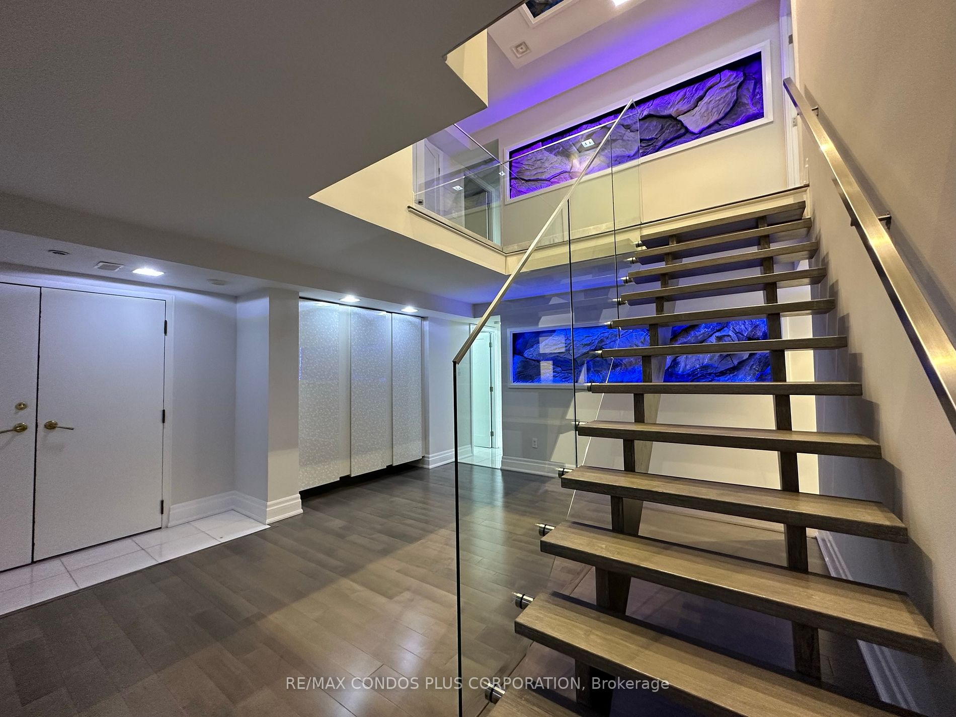 2045 Lake Shore Blvd W, #2904