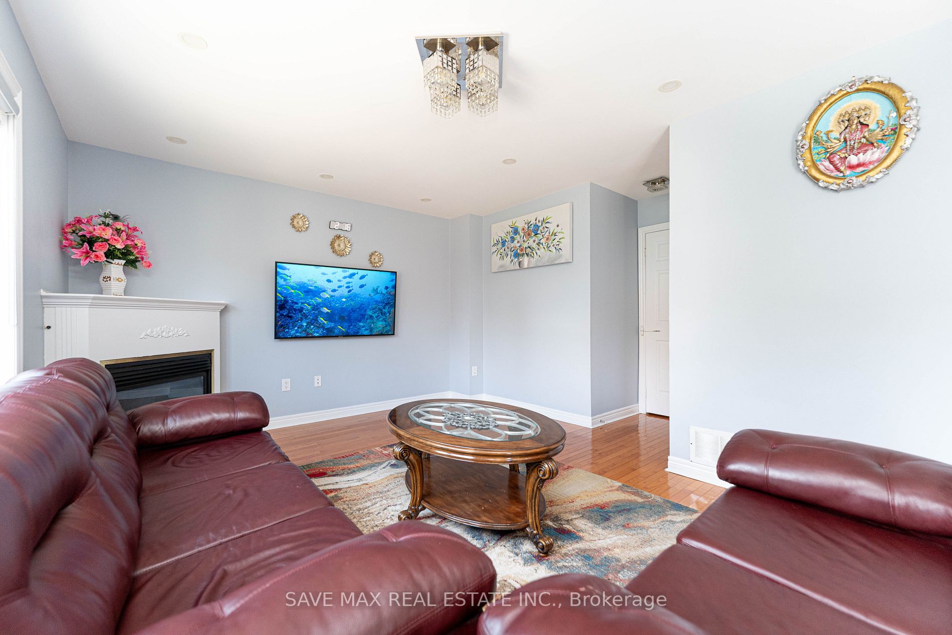 3 Fairhill Ave