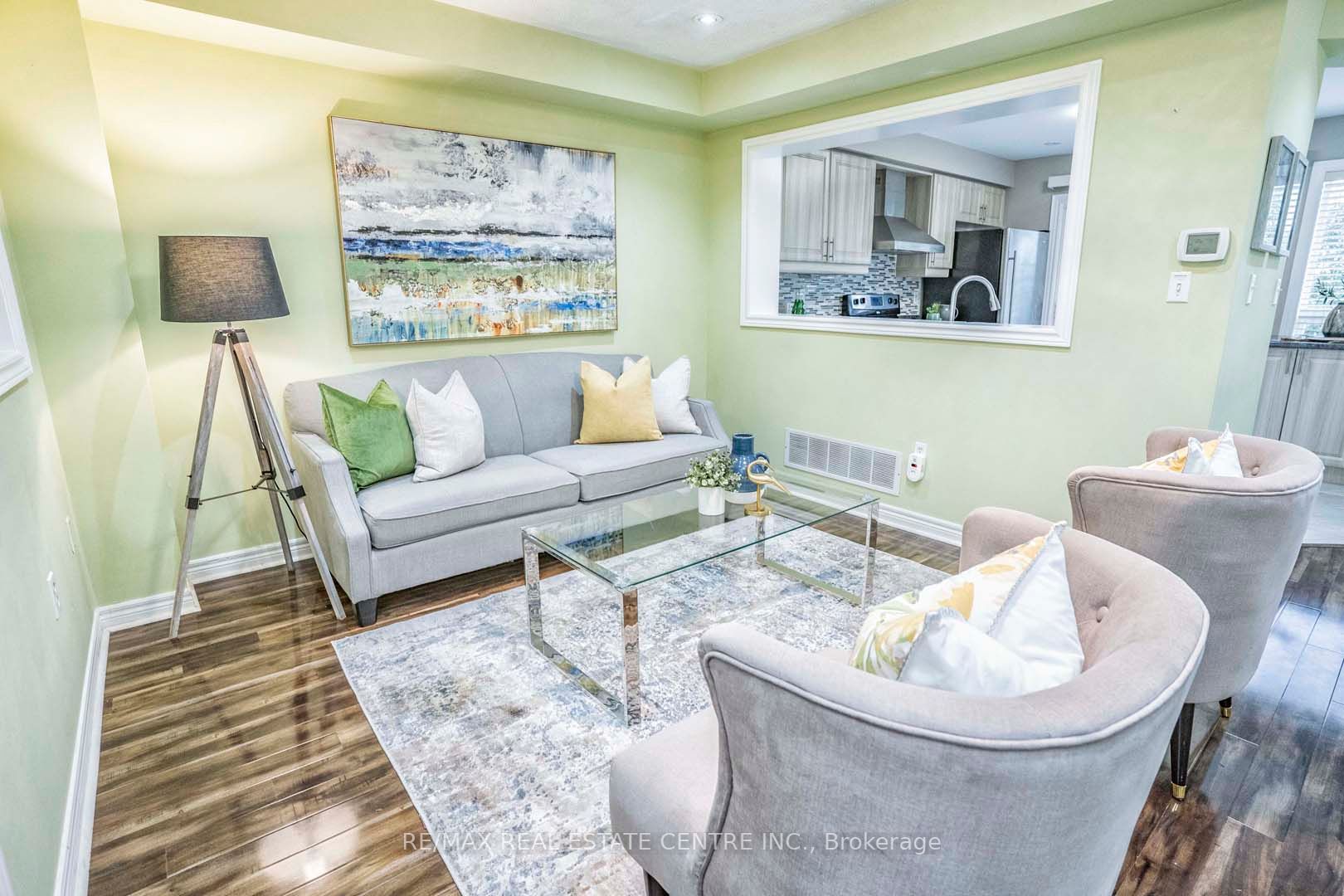 67 Quarry Edge Drive