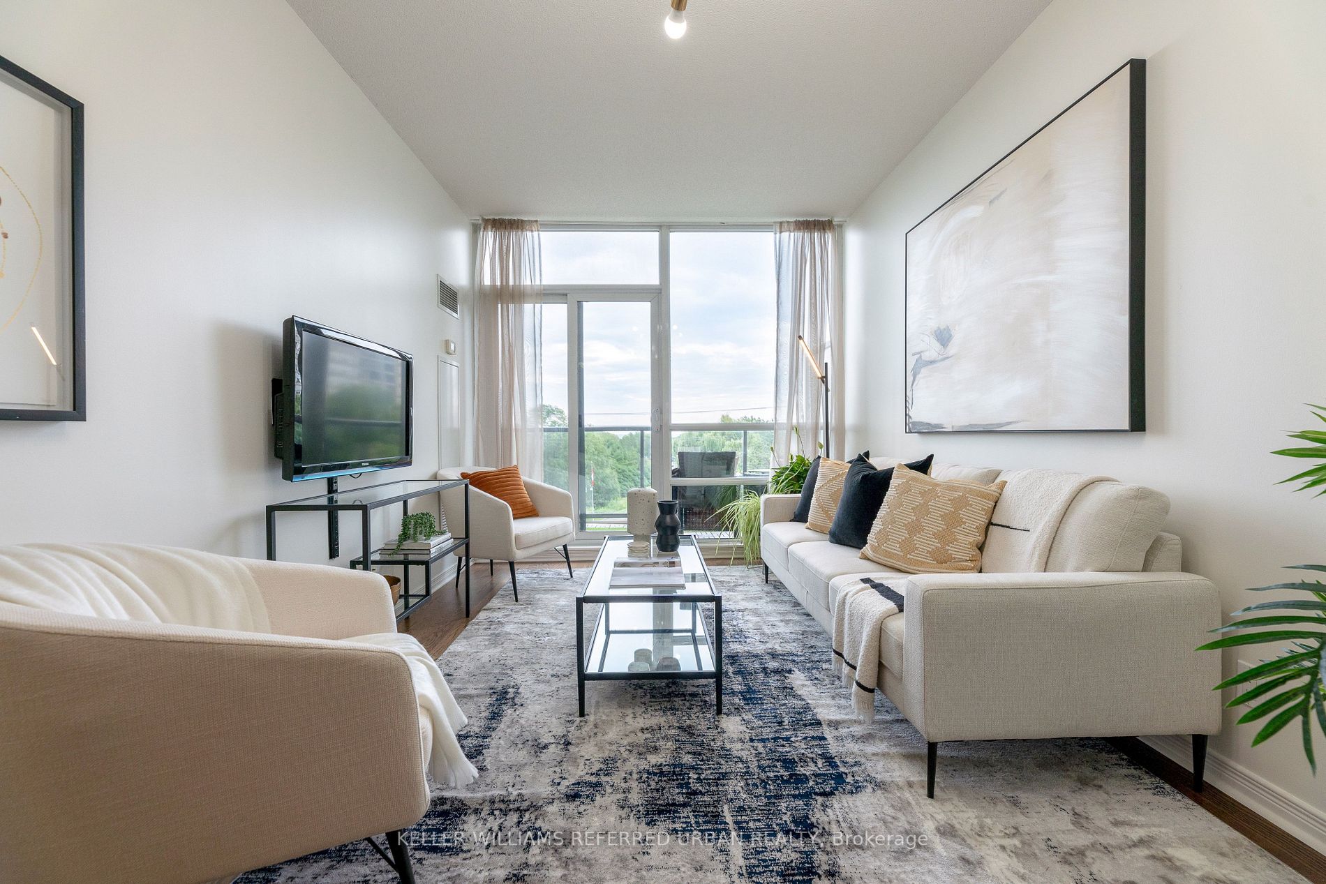 2240 Lake Shore Blvd W, #315