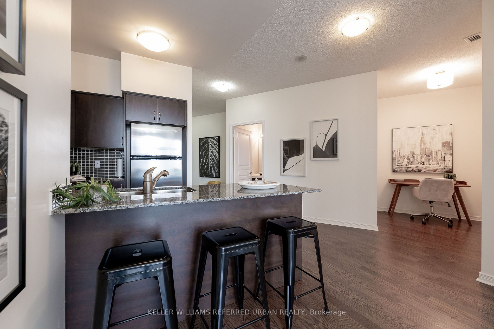 2240 Lake Shore Blvd W, #315