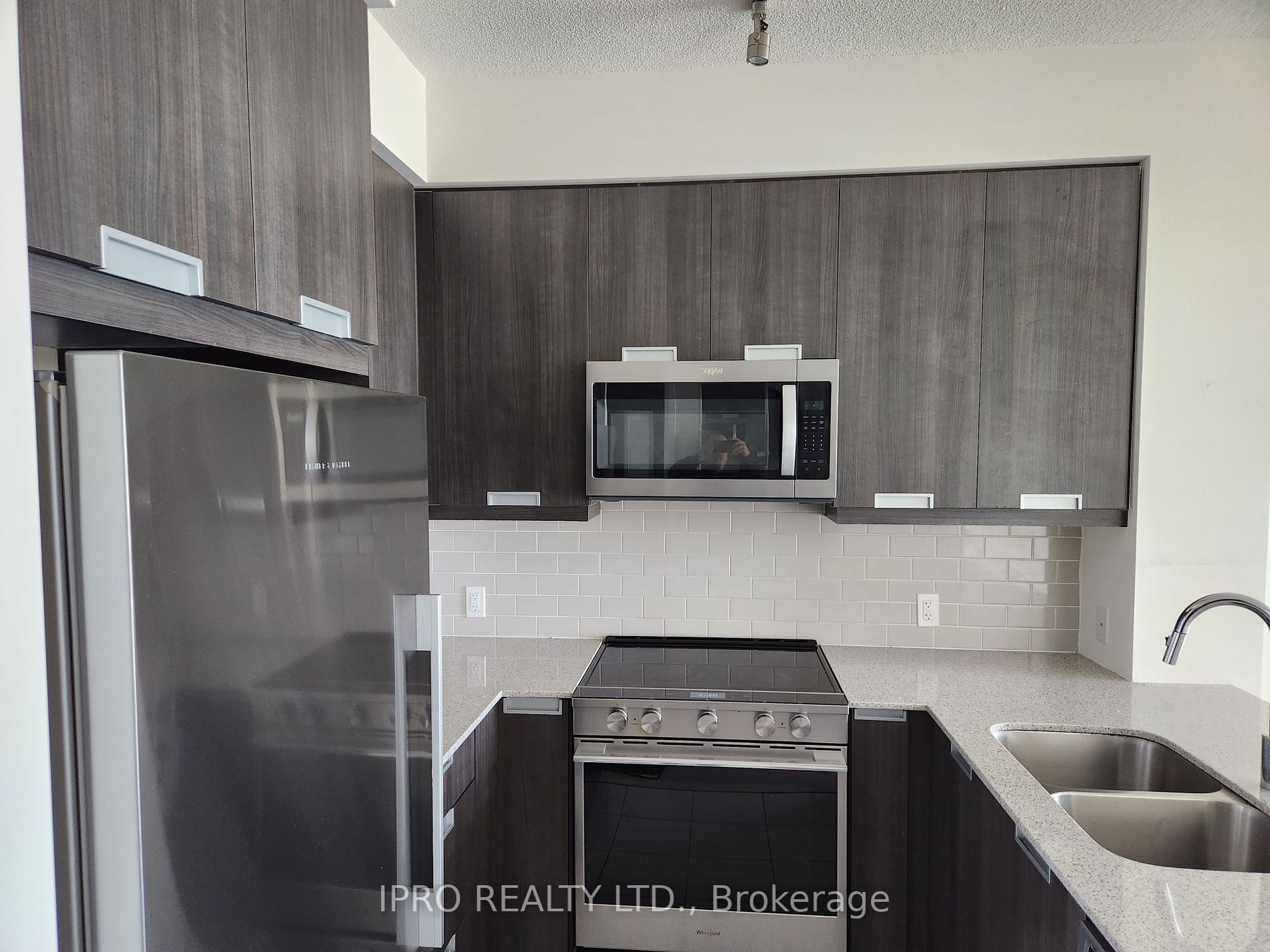 35 Watergarden Drive #3212