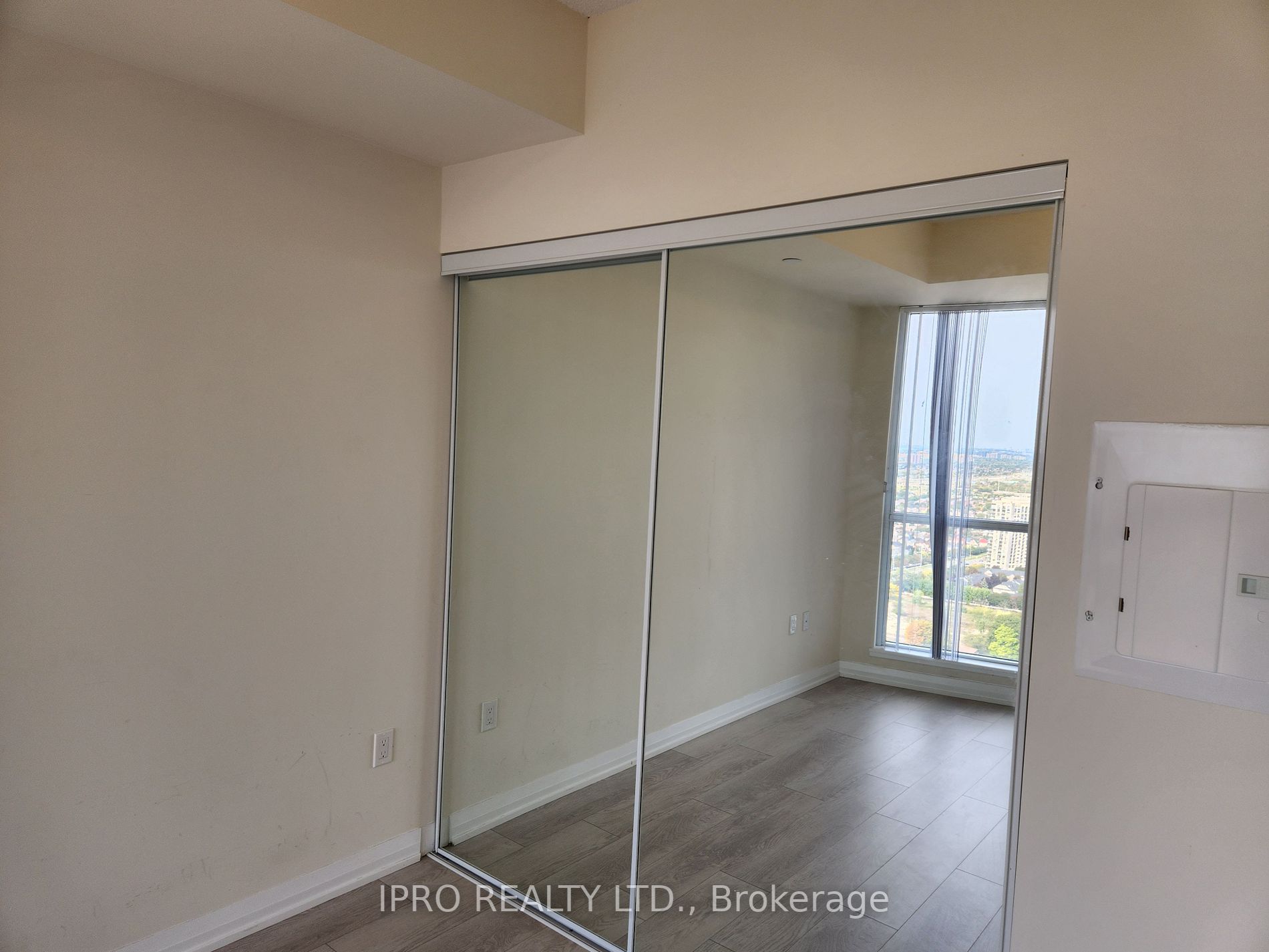35 Watergarden Drive #3212