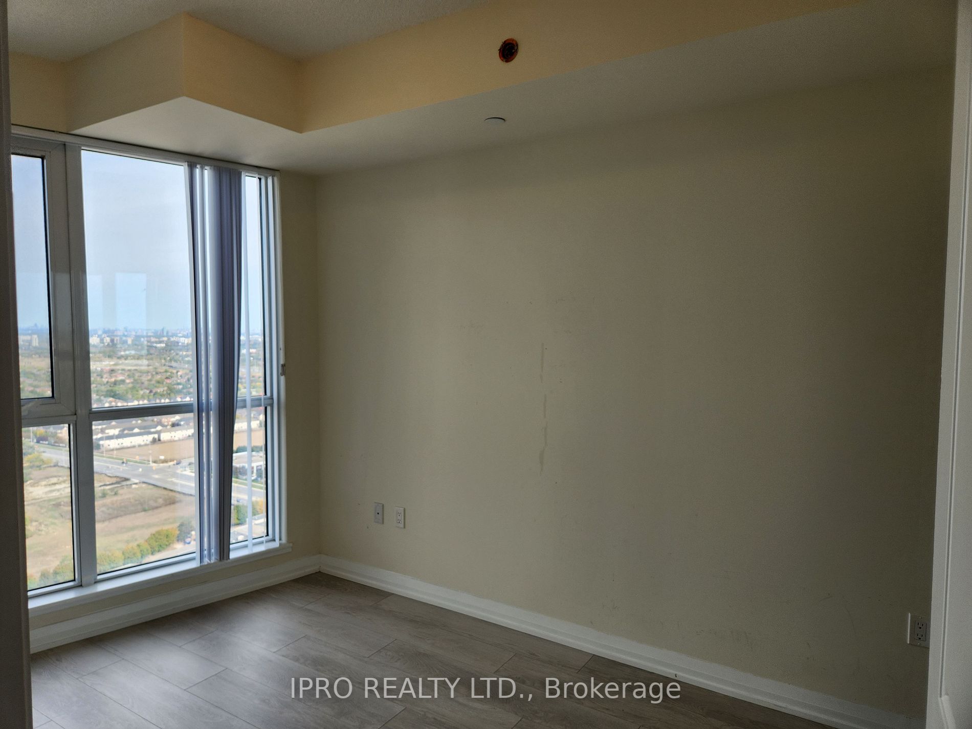 35 Watergarden Drive #3212