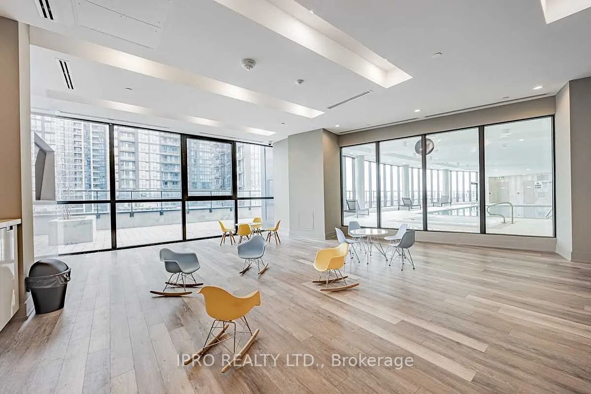 35 Watergarden Drive #3212