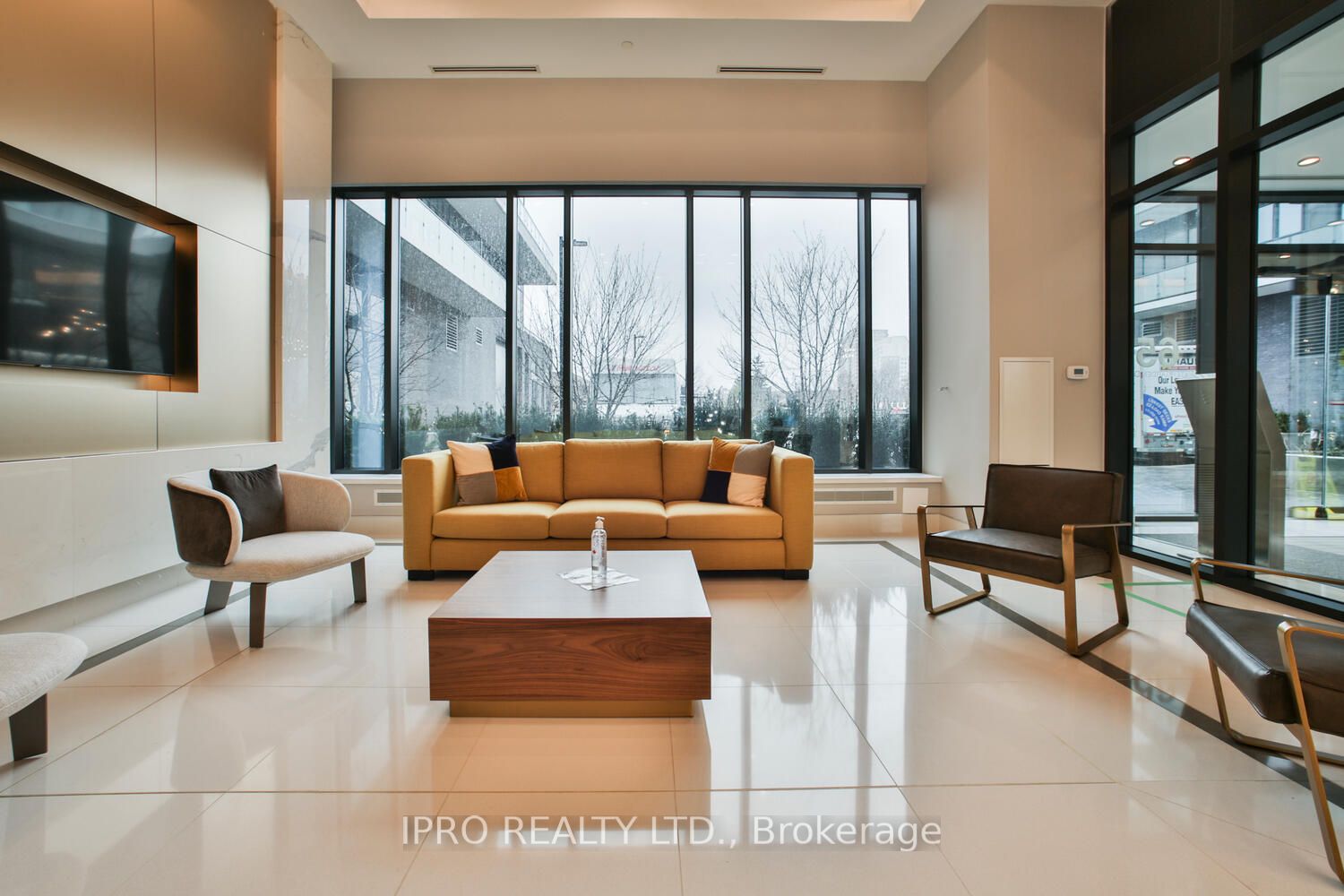 35 Watergarden Drive #3212