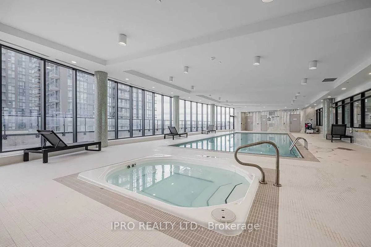 35 Watergarden Drive #3212