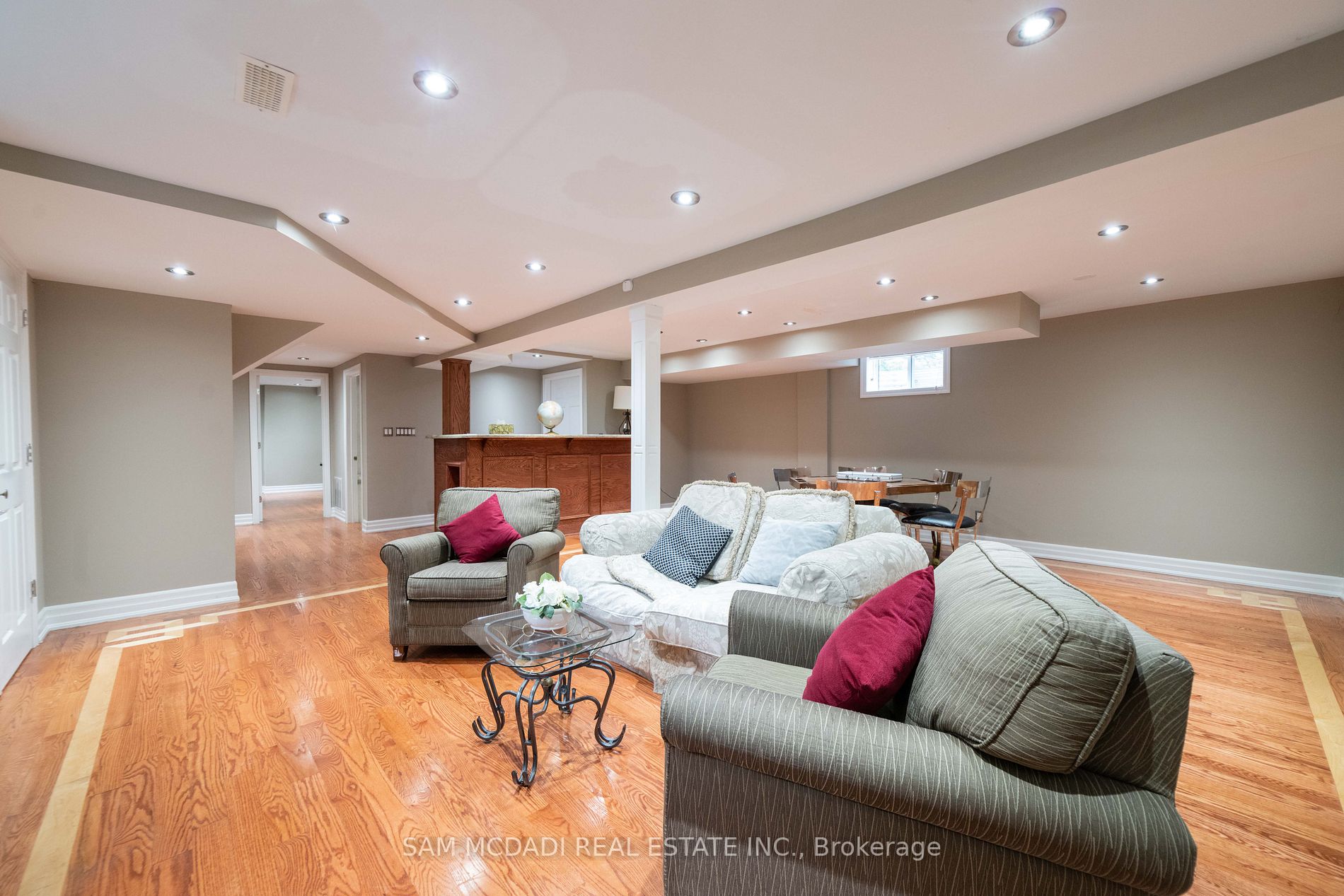 1142 Garden Rd
