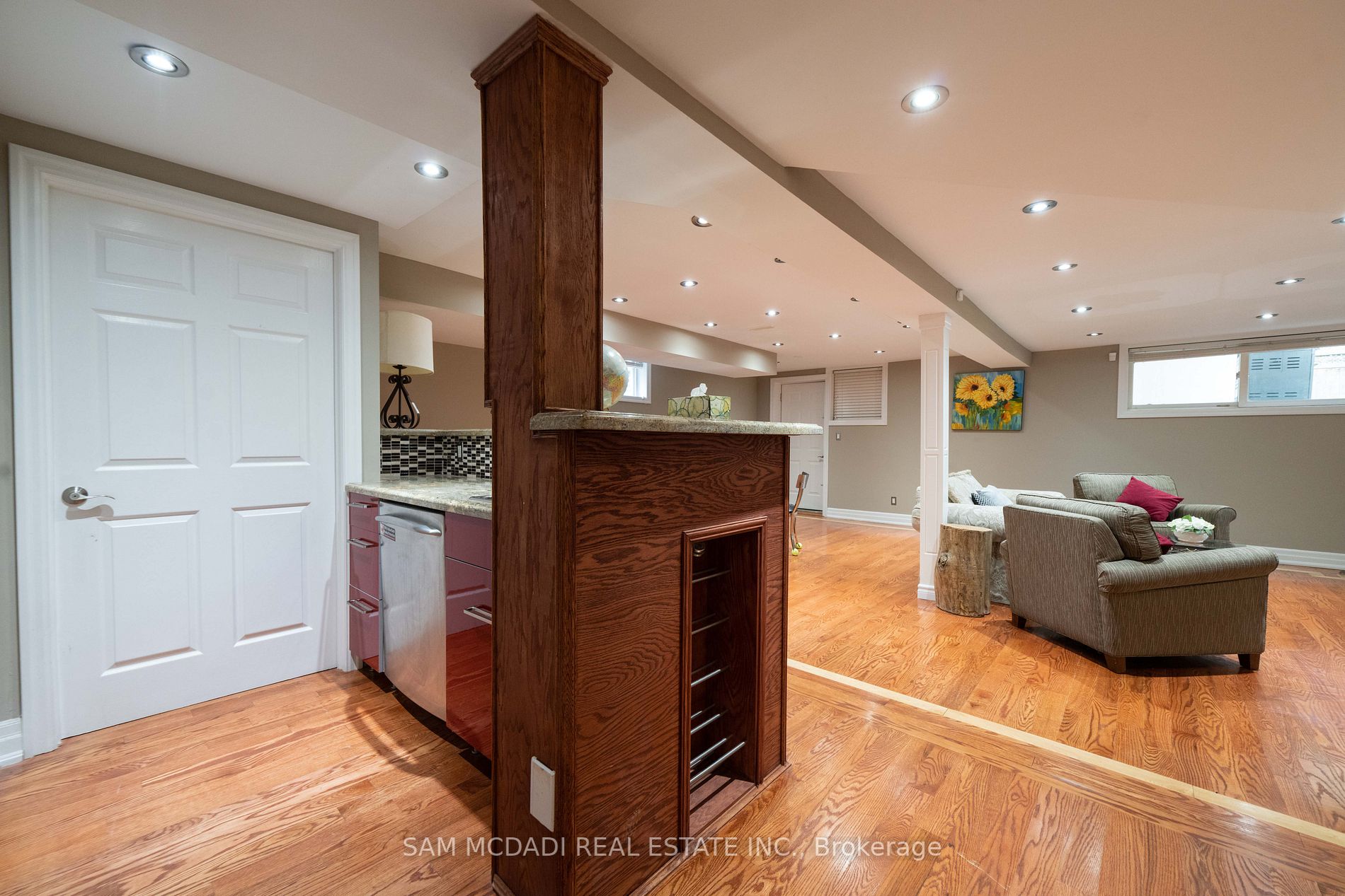 1142 Garden Rd