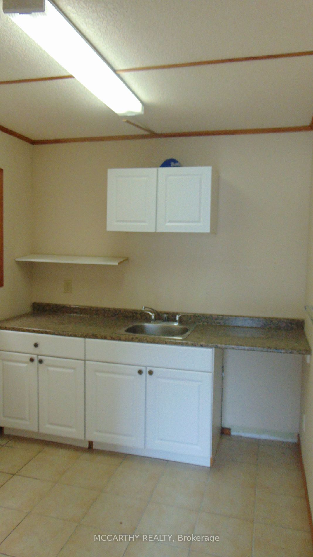 72 Centennial Rd, #1&2