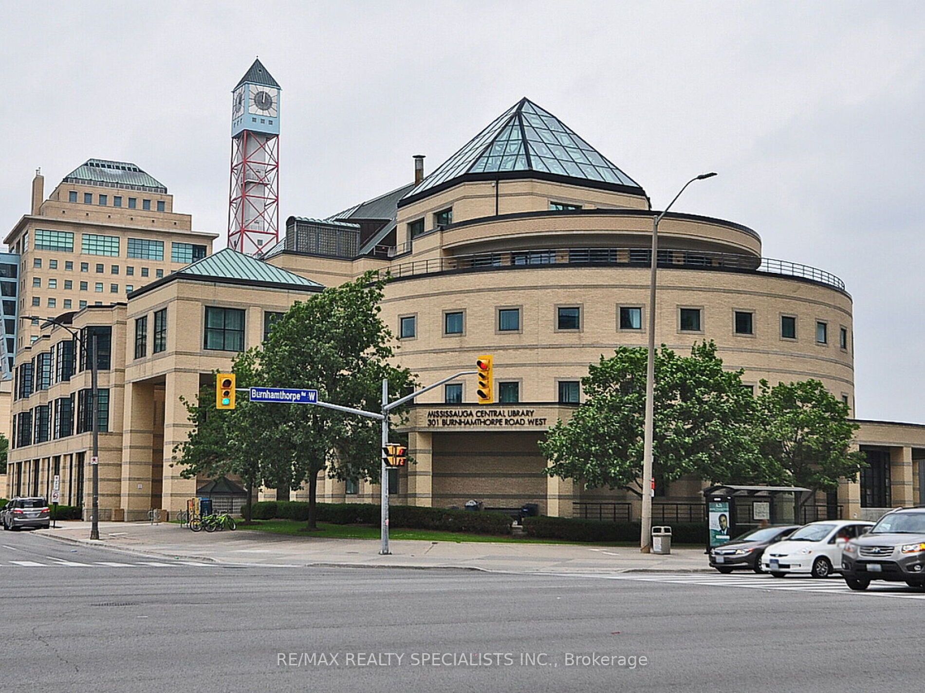 3880 Duke Of York Blvd, #1906