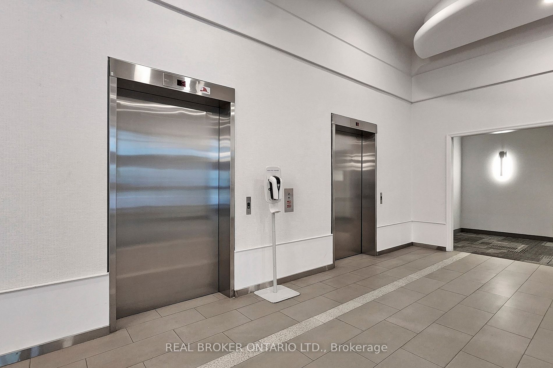 250 Manitoba Street, #728