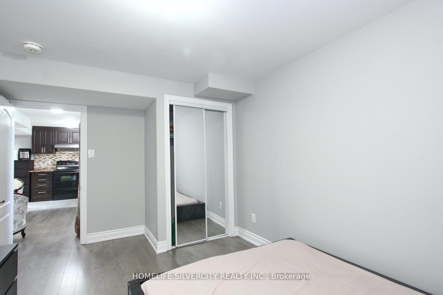 2 Watchman Rd