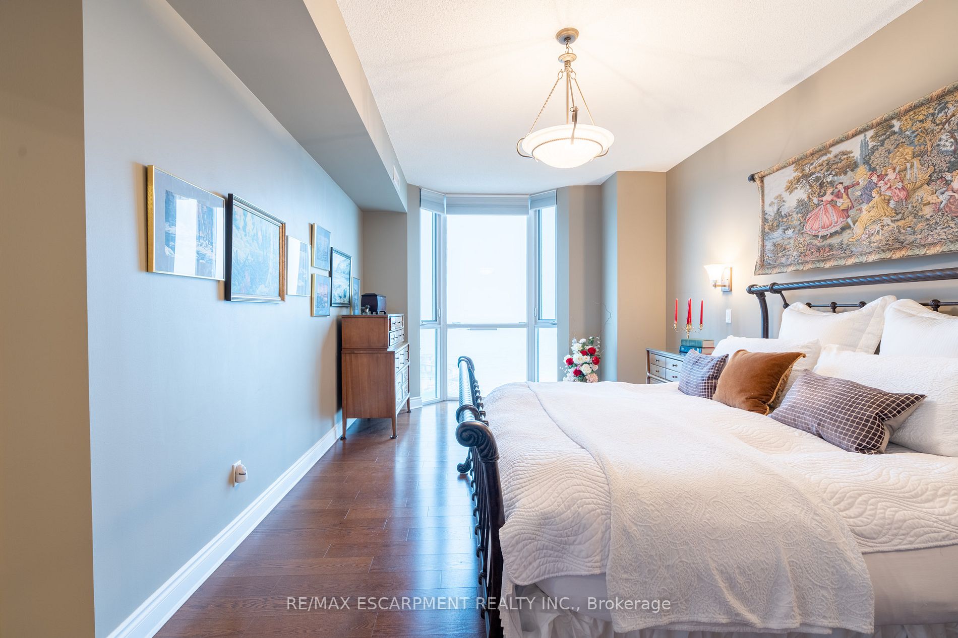 1477 Lakeshore Road, #1003