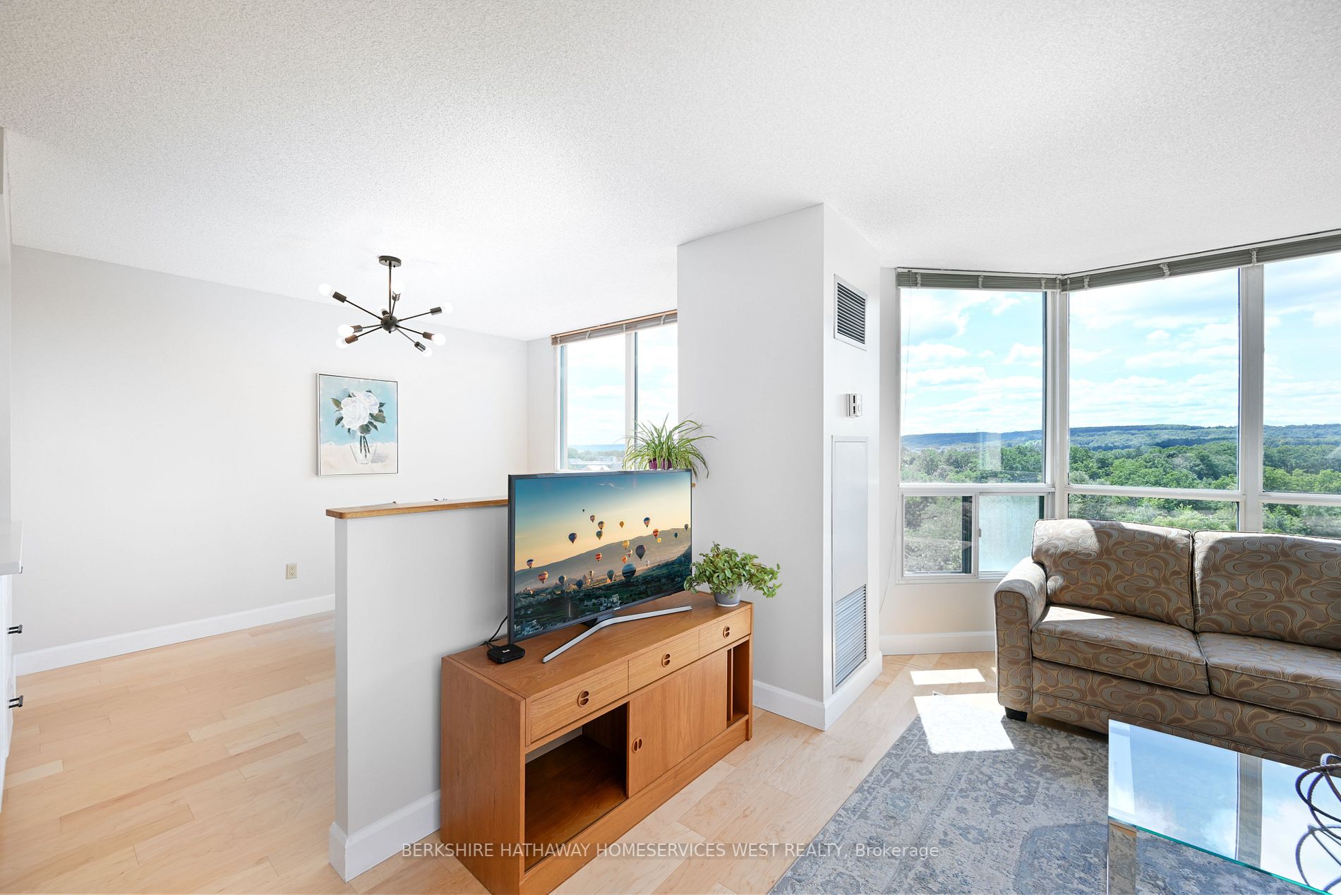 Listing W6747696 - Large Photo # 14