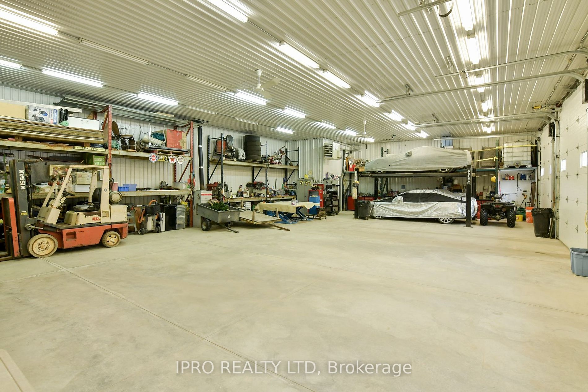 3726 Escarpment Sdrd
