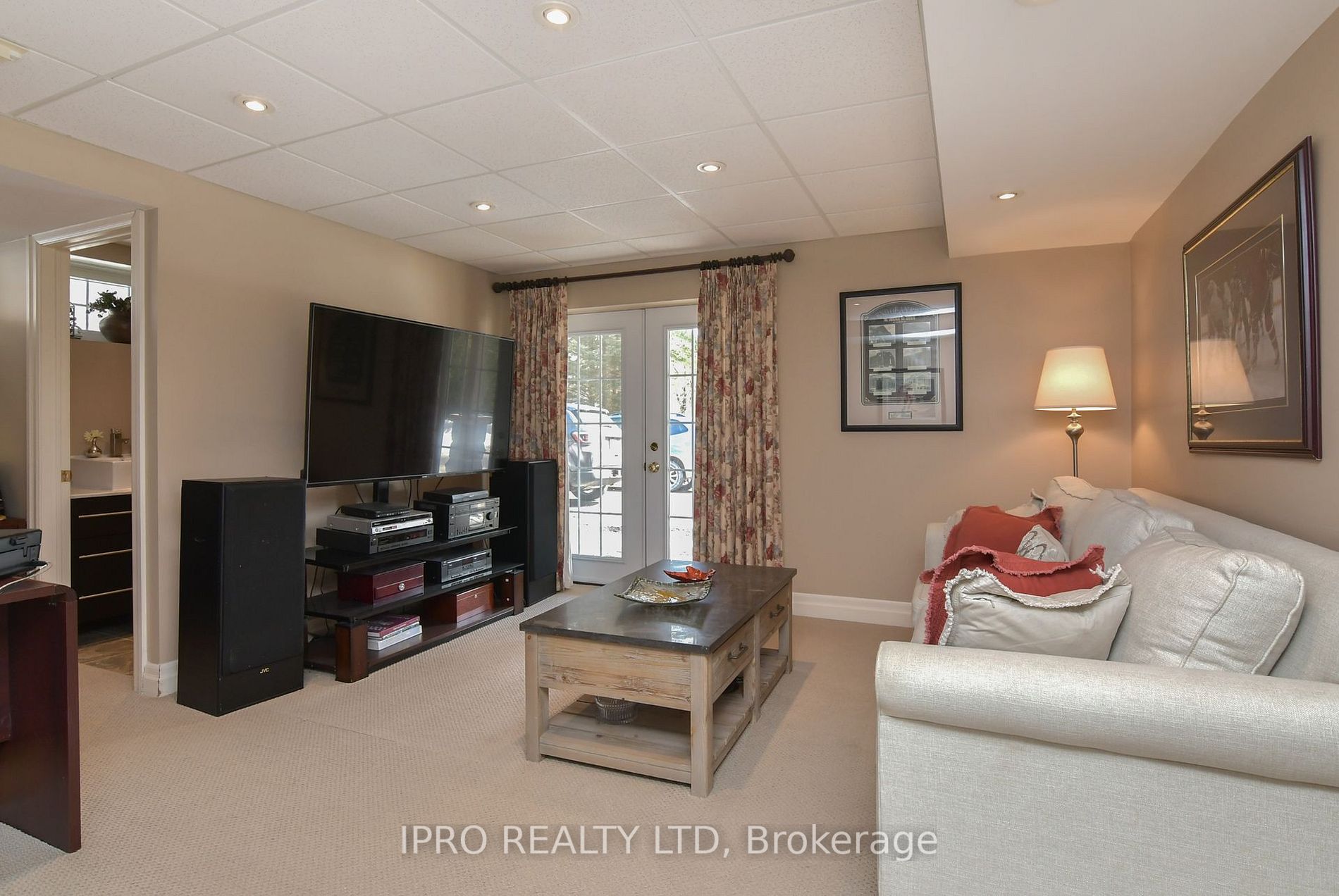 3726 Escarpment Sdrd