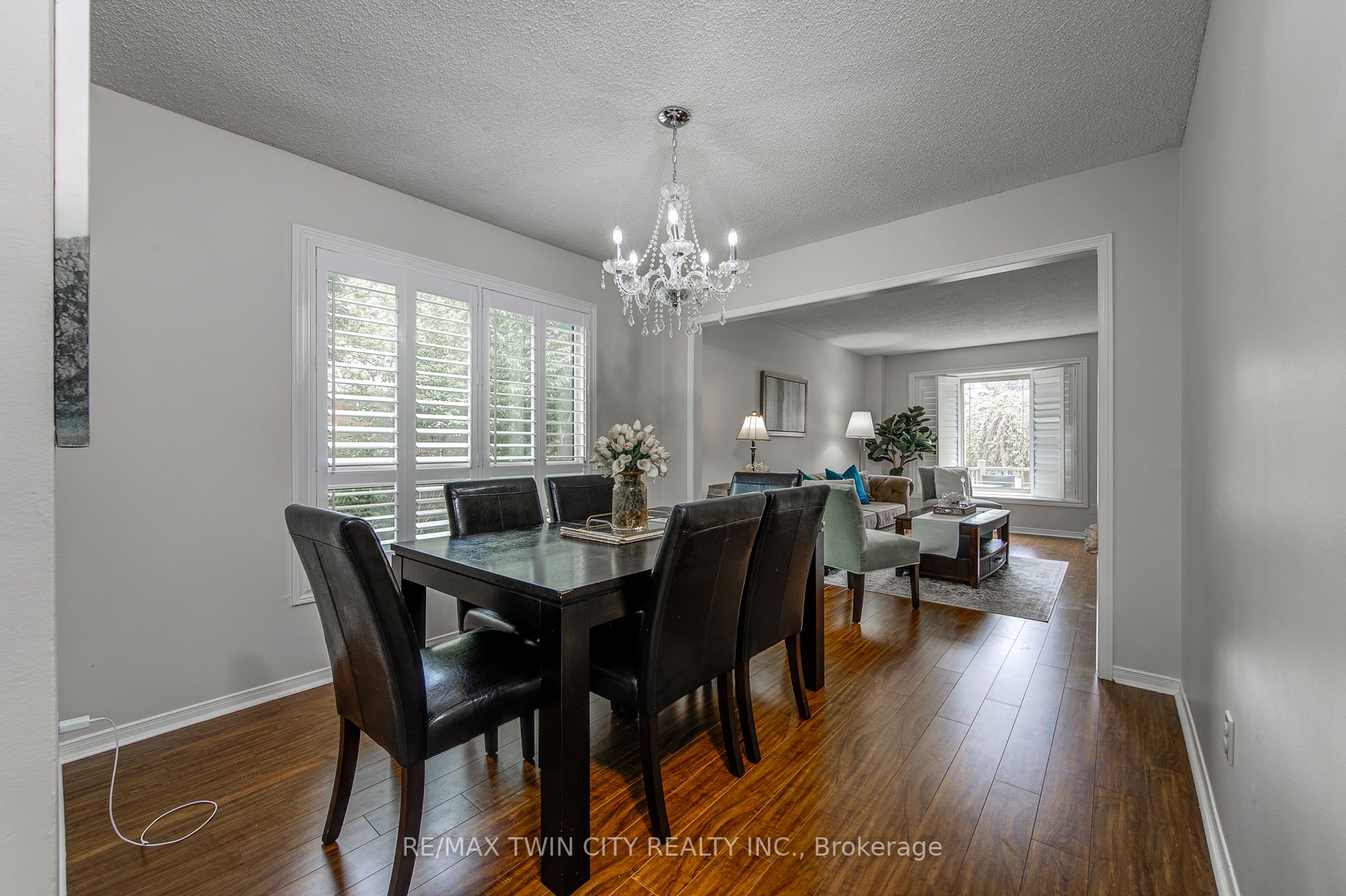 3263 Galbraith Dr
