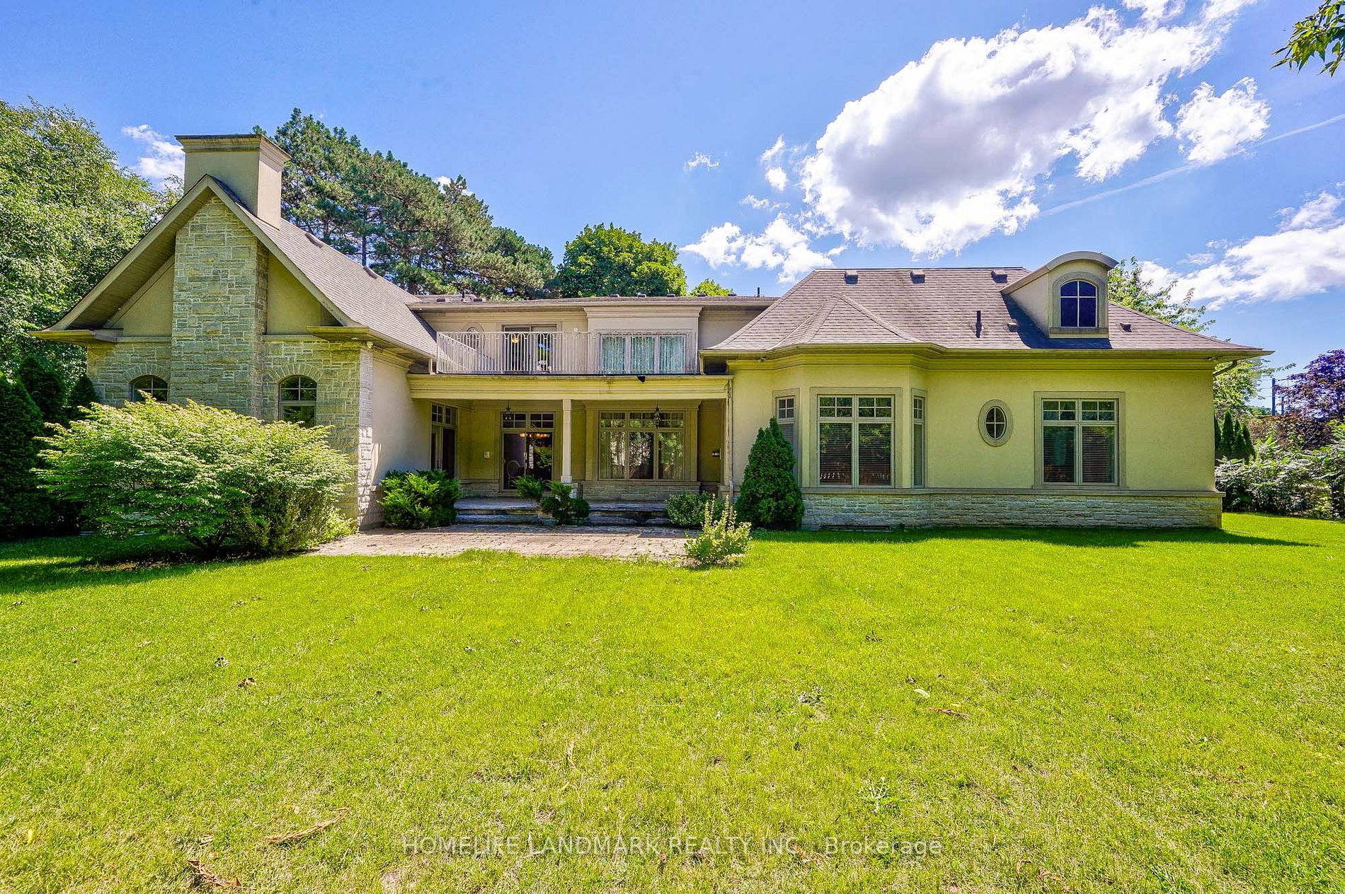 450 Meadow Wood Road