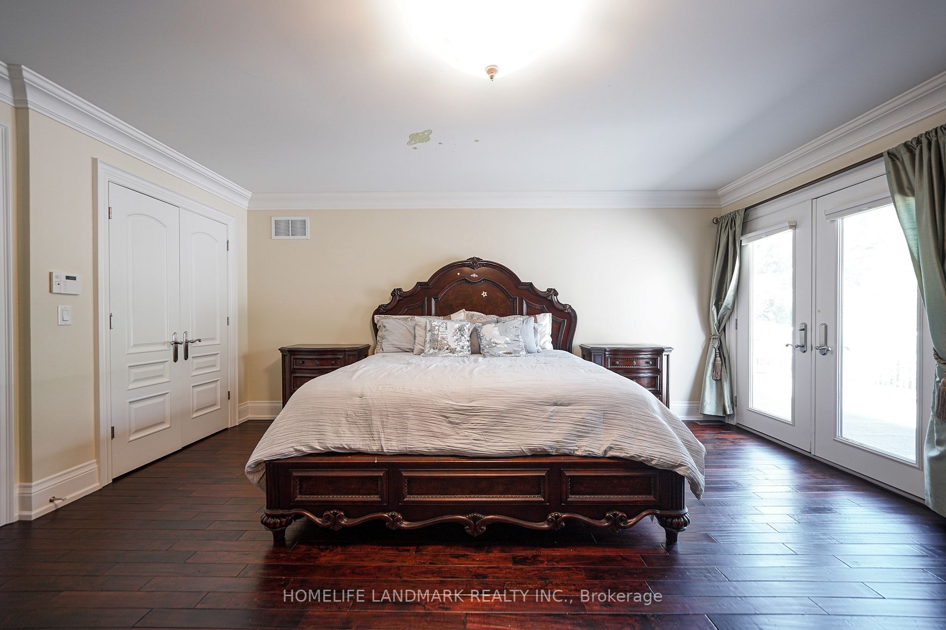 450 Meadow Wood Road