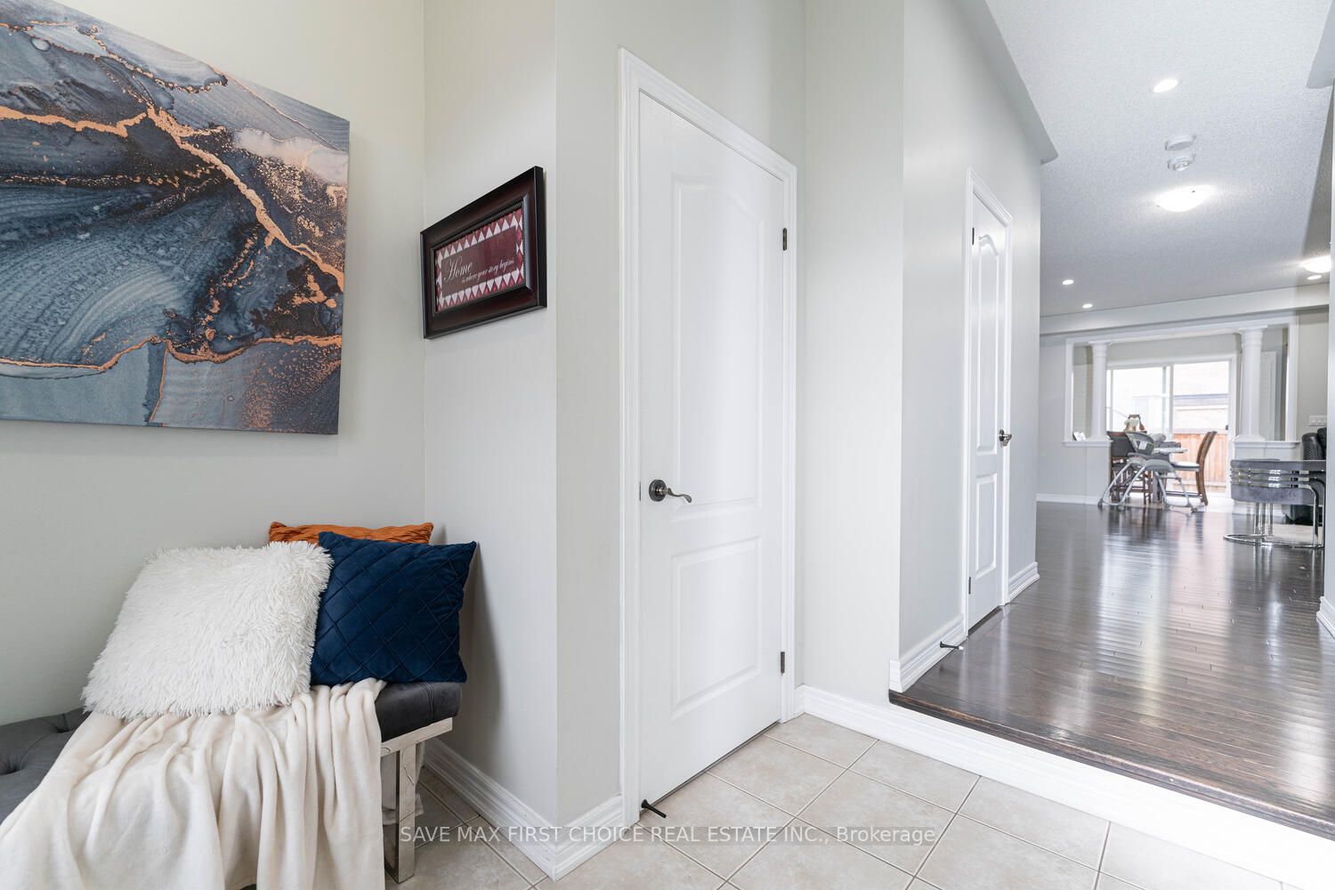 10 Ebury Dr