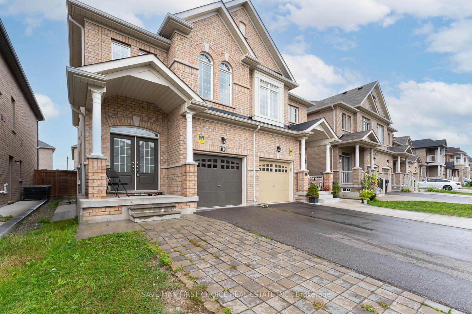 10 Ebury Dr