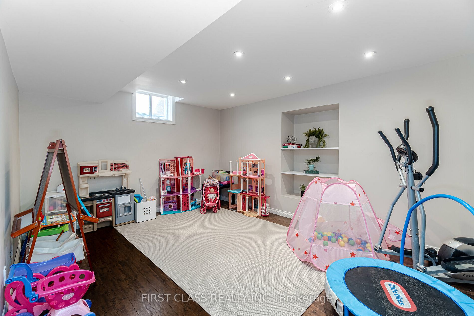 41 Apple Blossom Crescent