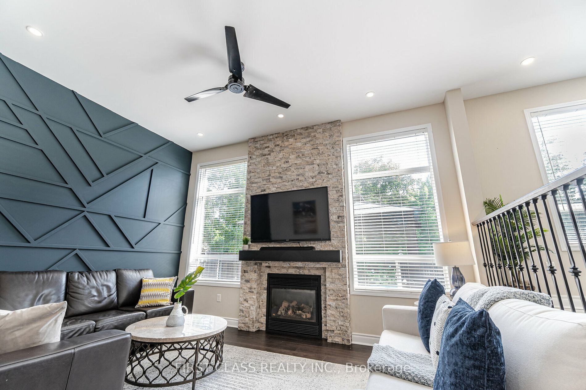 41 Apple Blossom Crescent