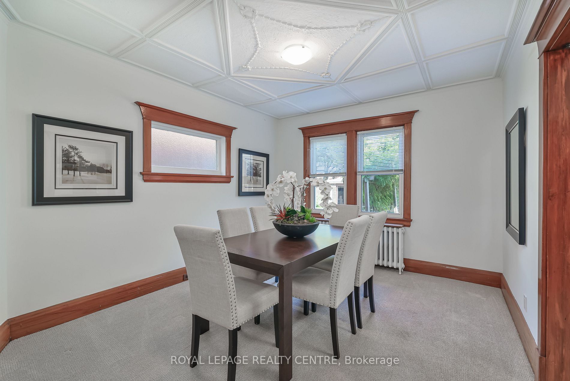 90 Lake Shore Dr