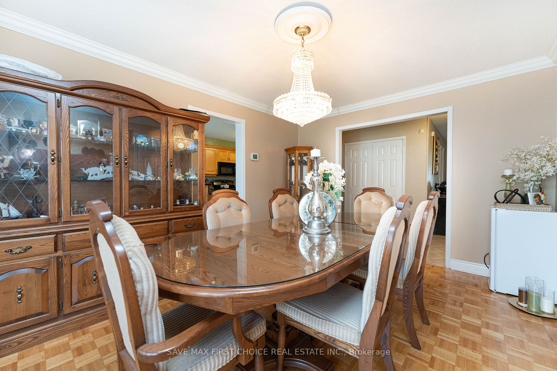4812 Crystal Rose Dr