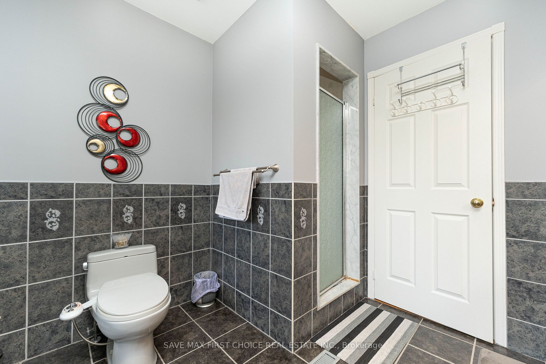 4812 Crystal Rose Dr