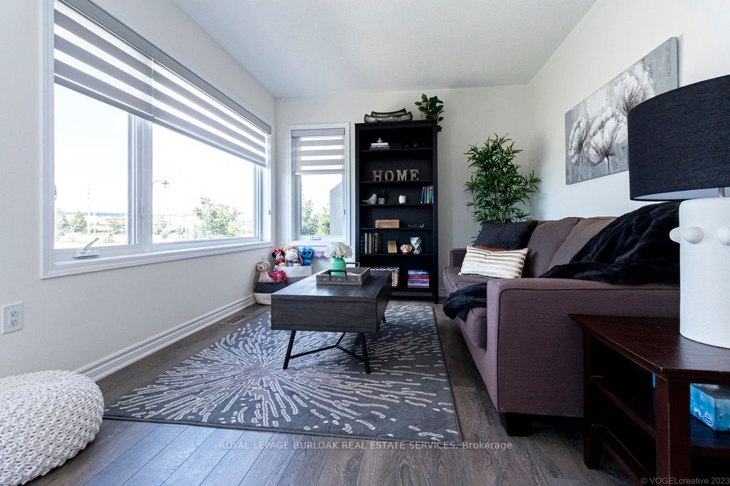 1125 Leger Way, #5