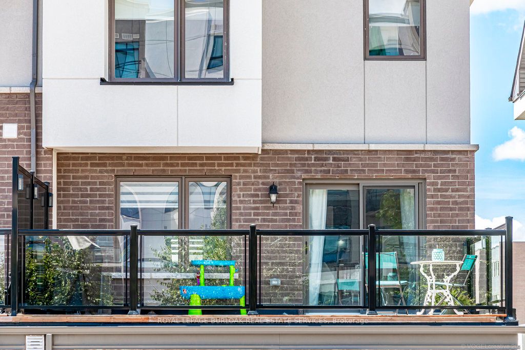 1125 Leger Way, #5